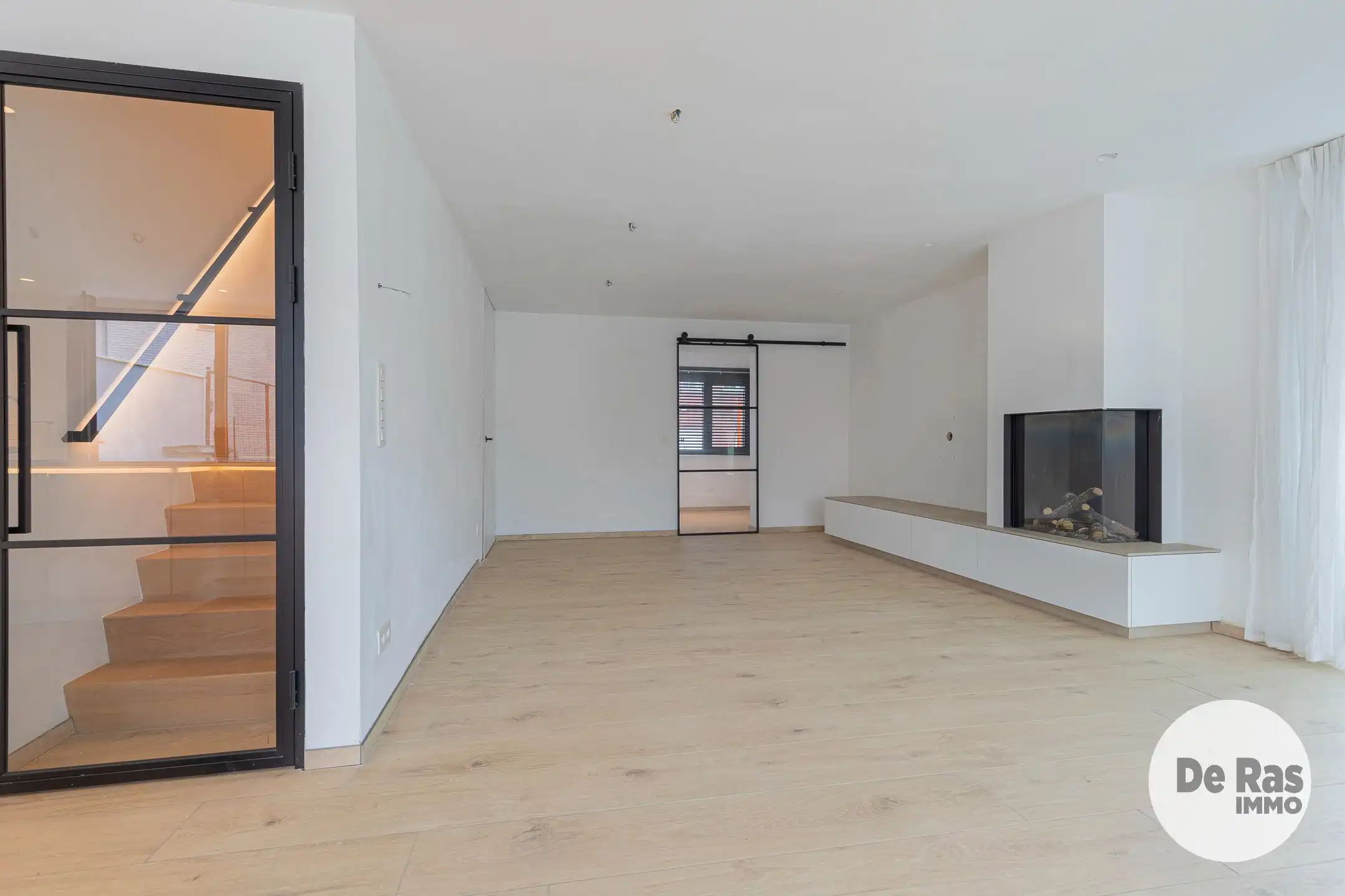 SMETLEDE - GERENOVEERDE WONING MET 4 KAMERS EN 2 BADKAMERS foto 6
