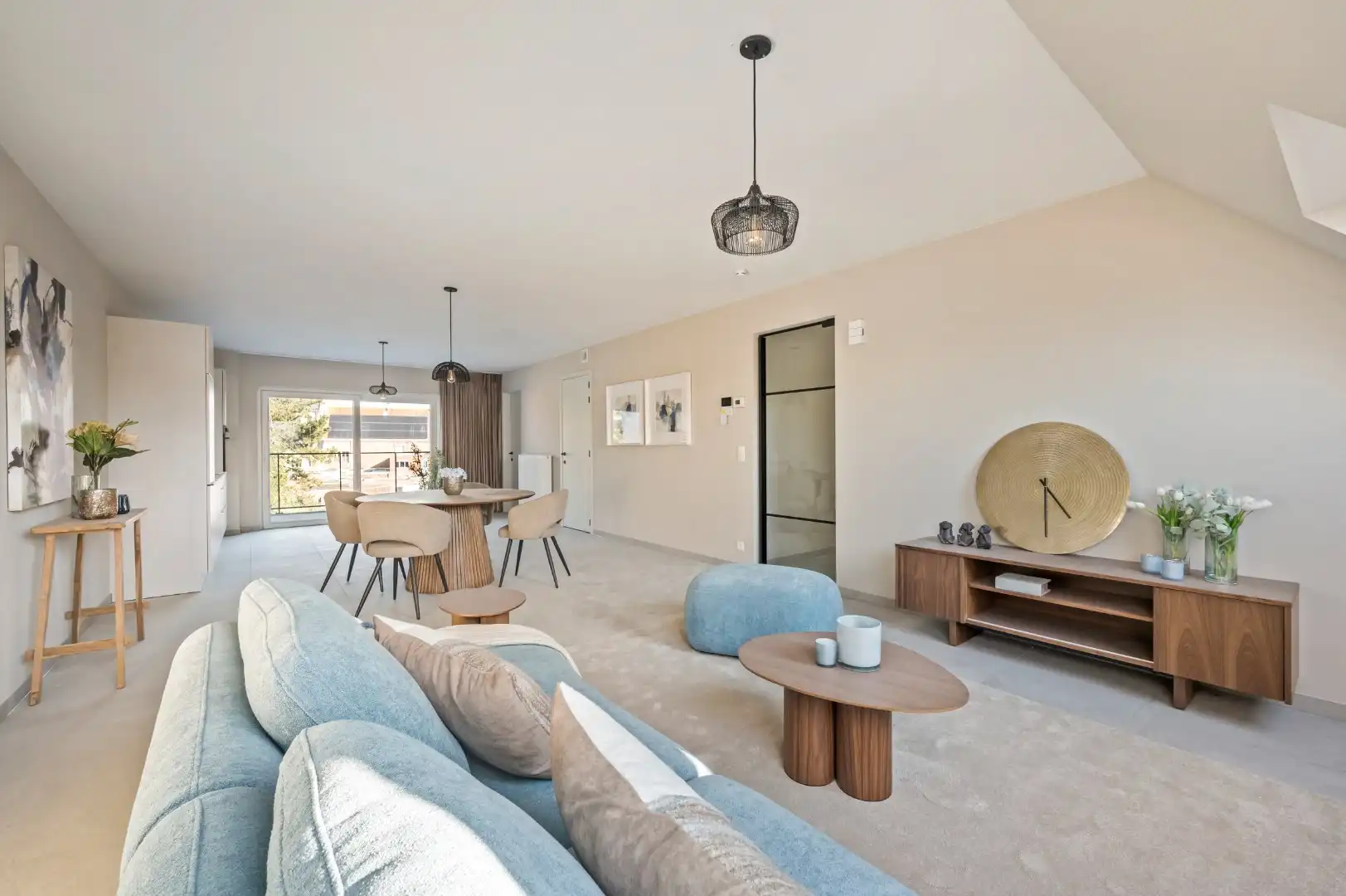 SHOWAPPARTEMENT - LUXE 2 SLAAPKAMERAPPARTEMENT MET TERRAS TE KOMEN  foto 6