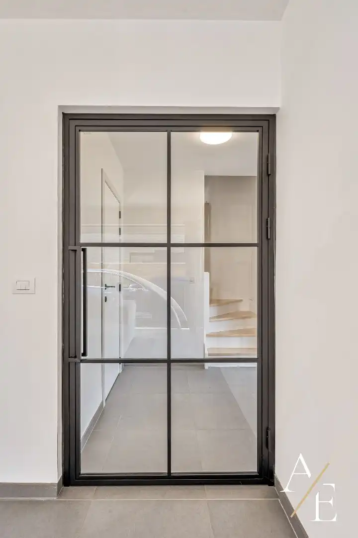 LEDE-Energiezuinige recente woning met 3 slpks  en tuin! foto 2