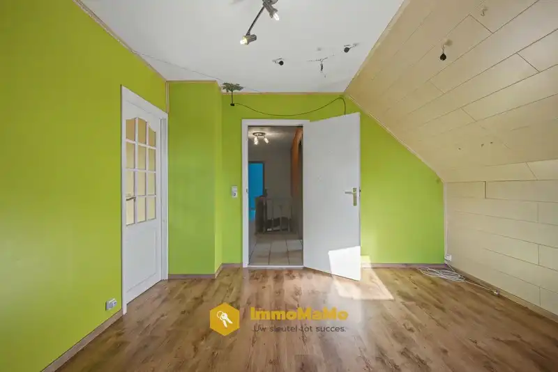 RUIME OPEN BEBOUWING MET GROTE TUIN TE KOOP IN ZELZATE foto 19