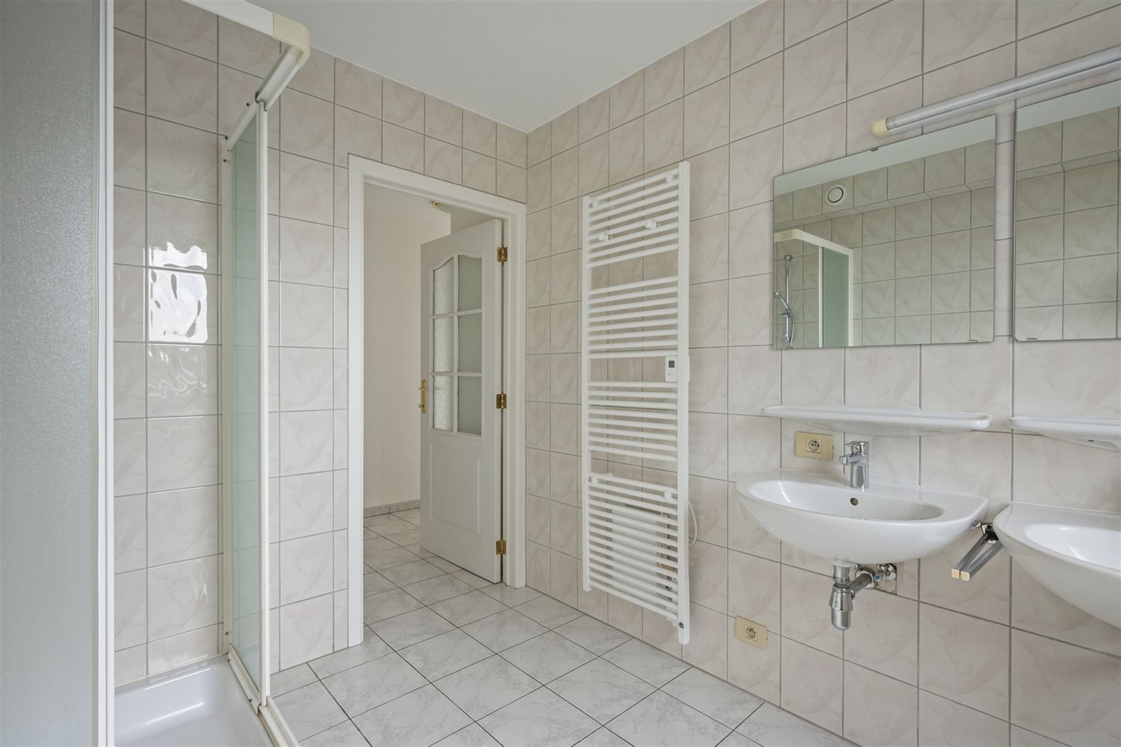 Twee slaapkamer appartement foto 22