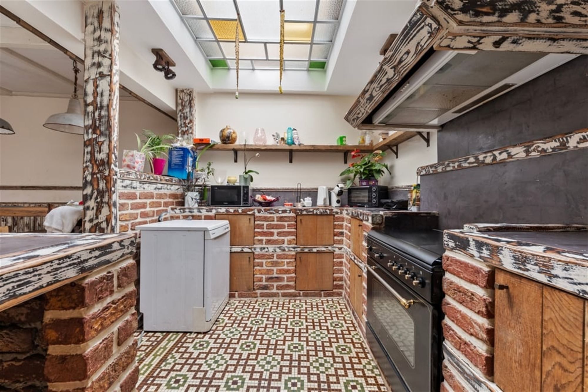 INSTAPKLARE STADSWONING MET DIRECT RENDEMENT IN HET HART VAN DE STAD  foto 13