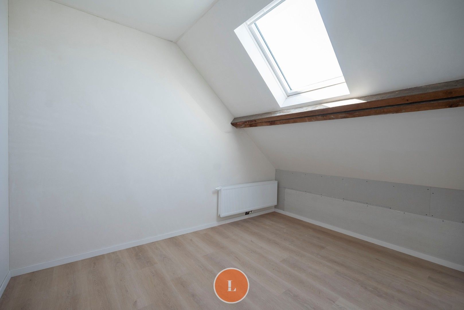 Recent gerenoveerde woning met 3 slaapkamers en tuin foto 10