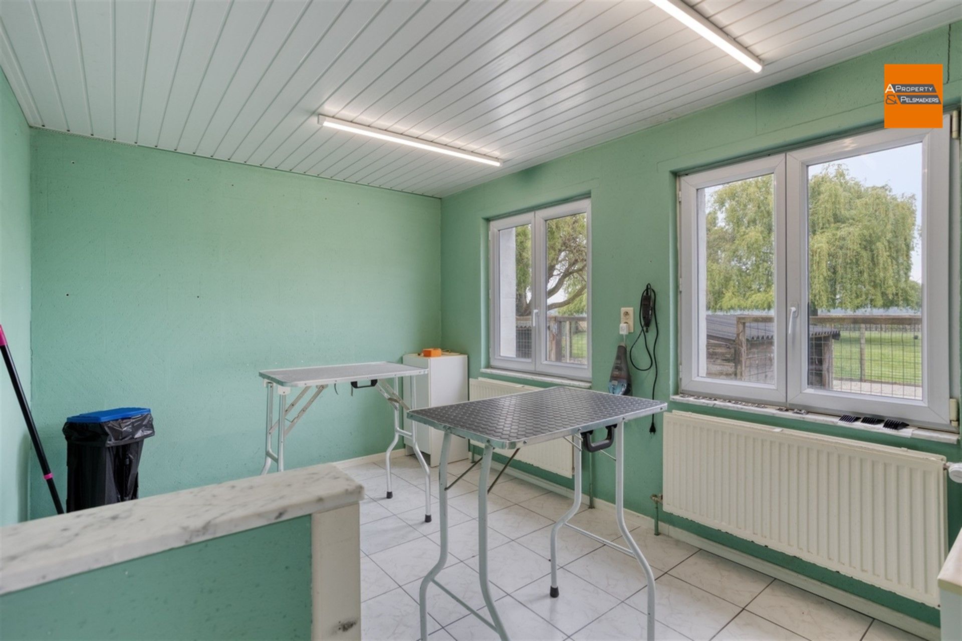 Gerenoveerde woning met ruime tuin foto 14