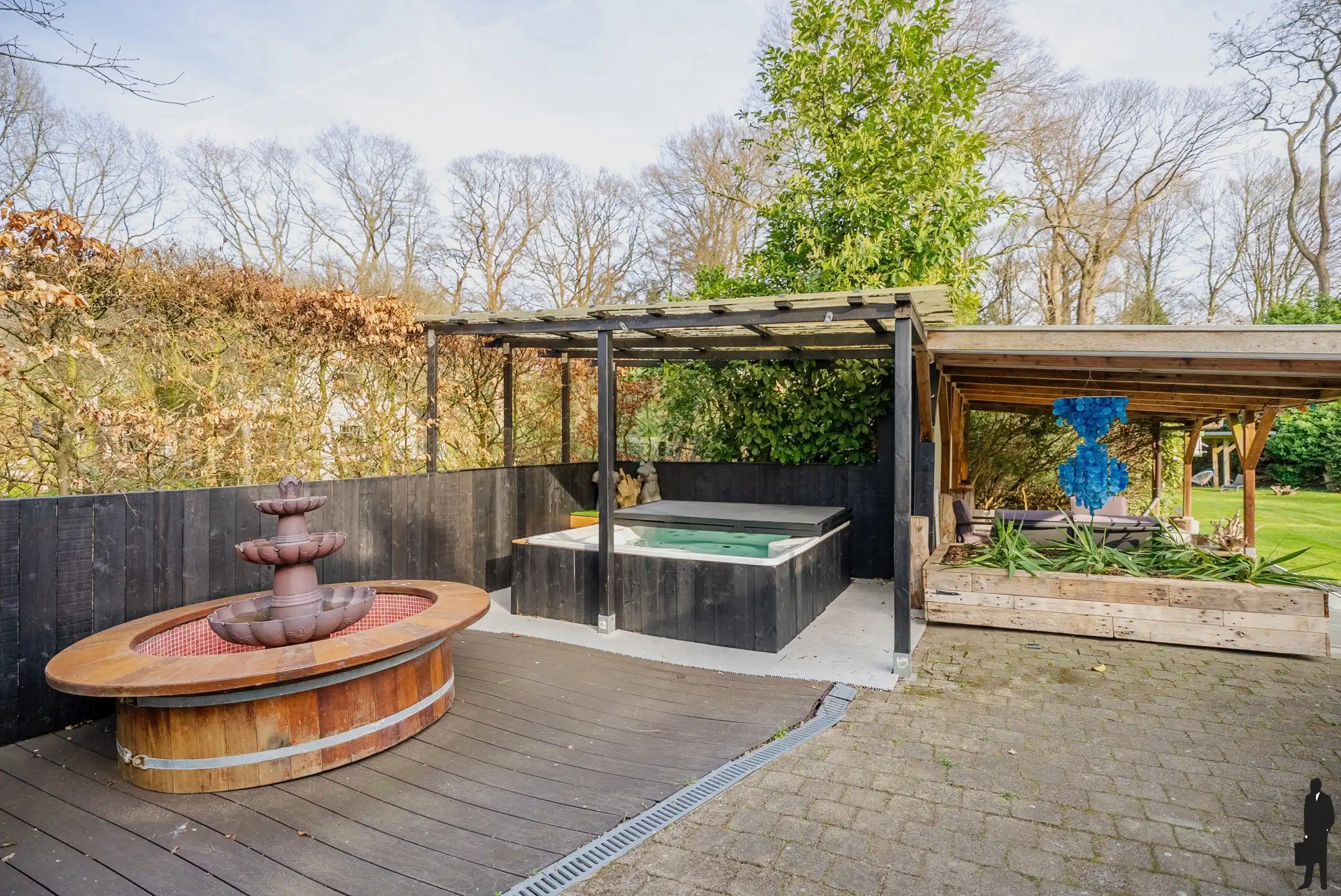 Villa op royaal perceel! foto 35