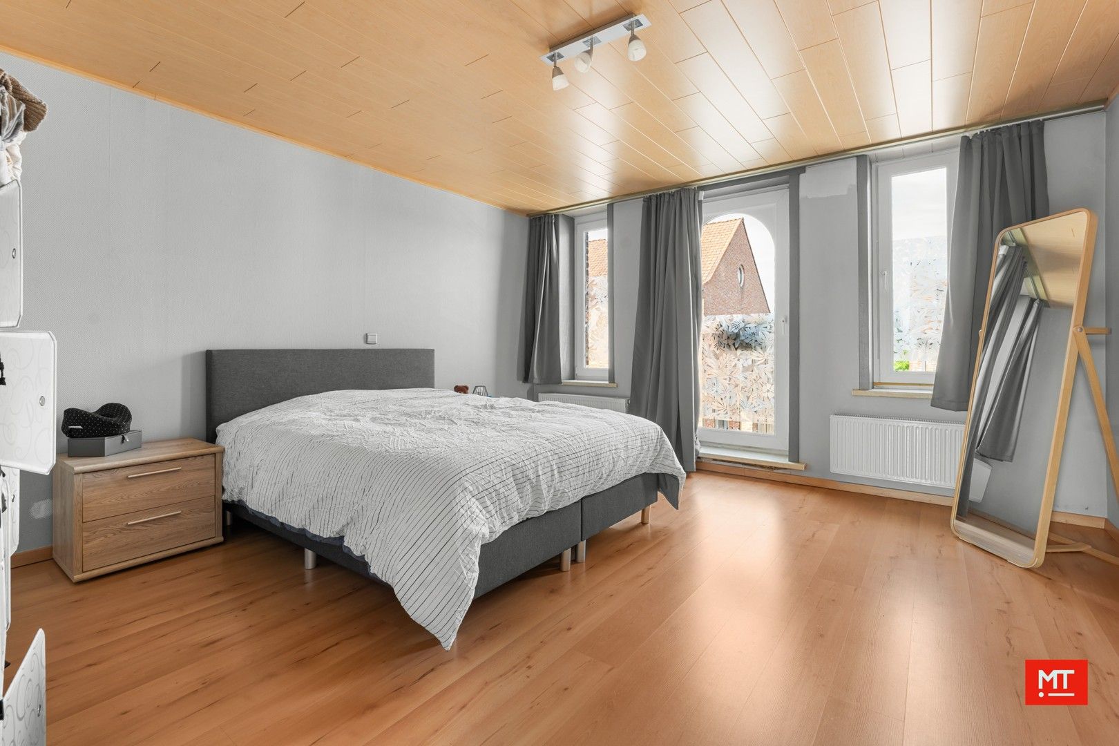 Opbrengsteigendom bestaande uit handelsruimte en 2 appartementen in centrum Beselare foto 17