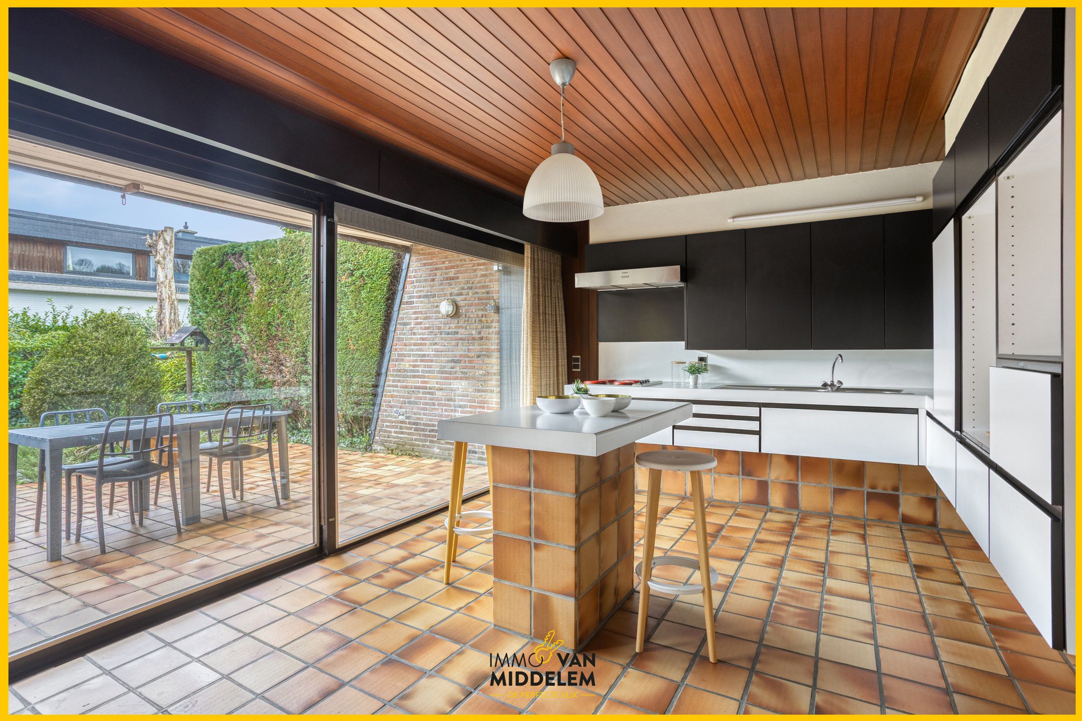 UNIEKE JAREN ’70 ARCHITECTENVILLA IN RESIDENTIËLE OMGEVING foto 7