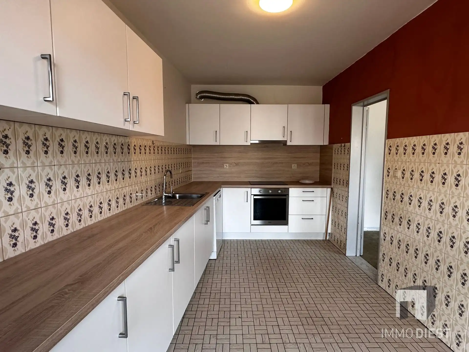 Appartement met 3 slpks, garage en kelder foto 11