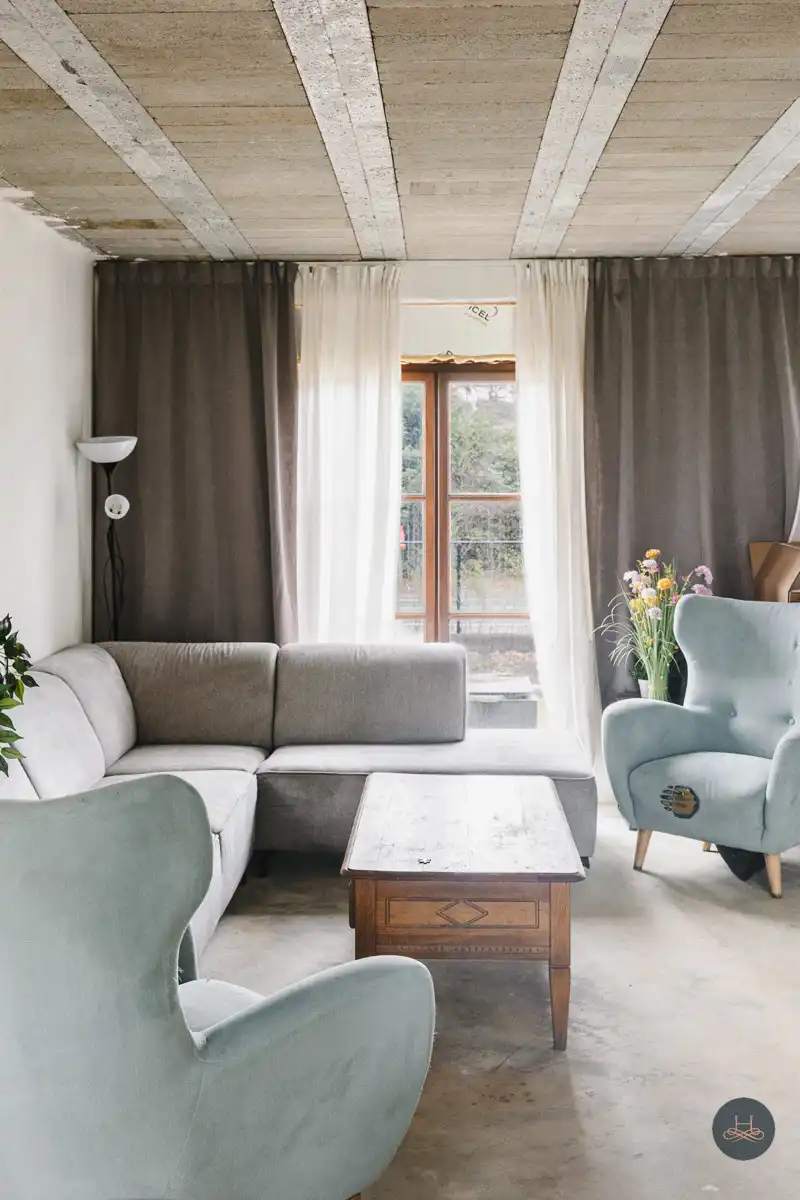 Gezinswoning met renovatiepotentieel op knap perceel foto 7