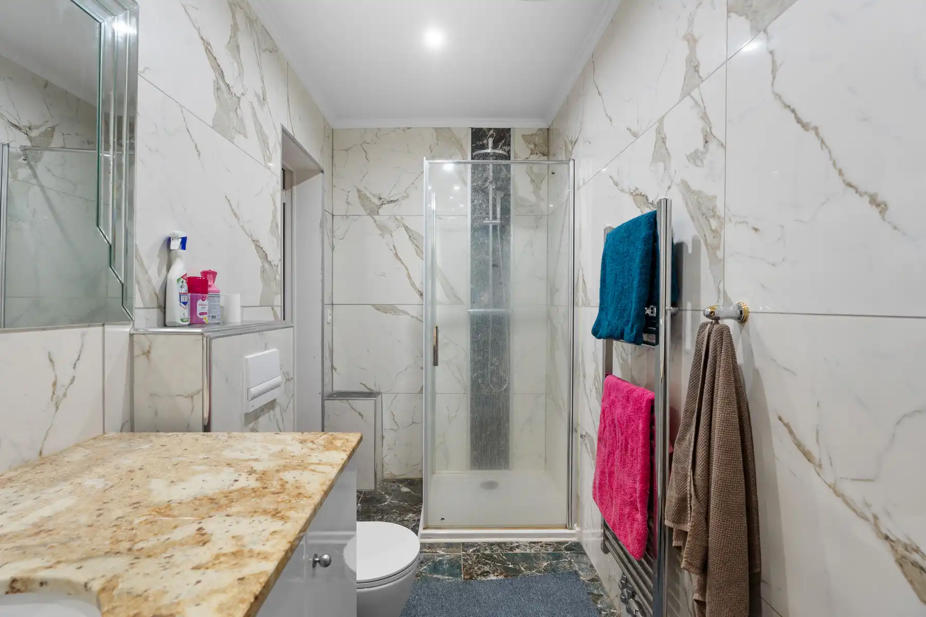 Ruime gezinswoning in hartje Sint-Niklaas foto 18