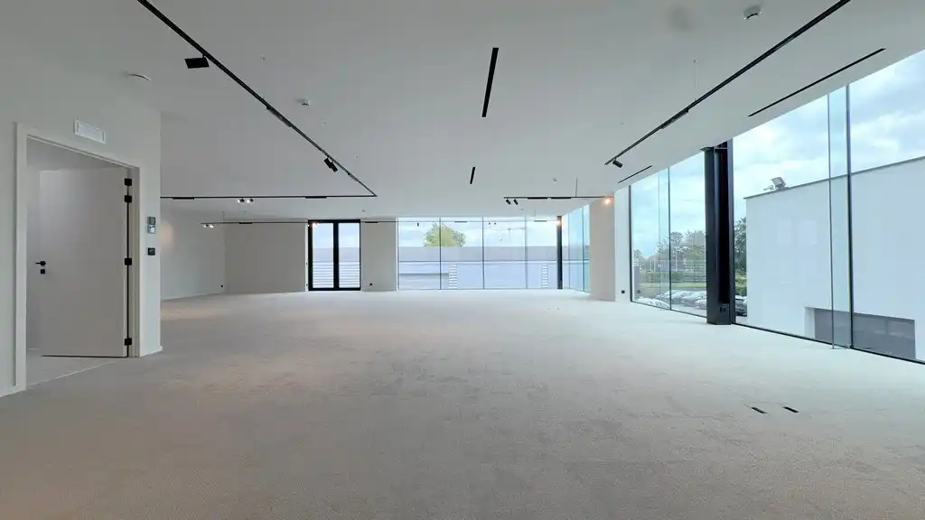 Exclusieve nieuwbouw kantoorruimte te huur in Lokeren foto 3