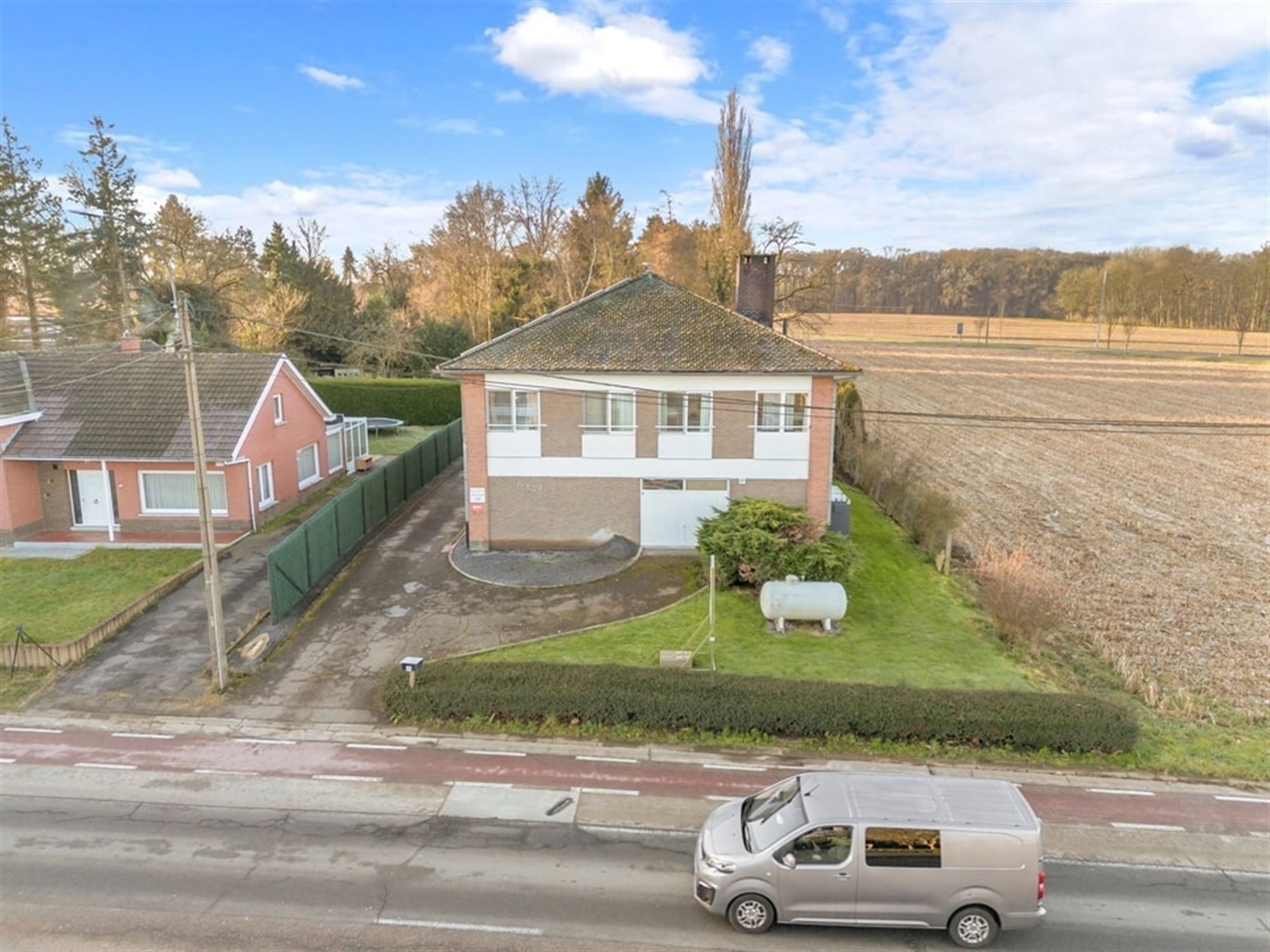 VERGUND GEMEENSCHAPSHUIS MET 15 INDIVIDUELE KAMERS foto 55