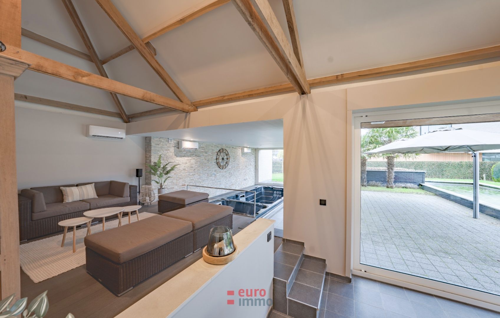 Exclusieve topvilla met binnenzwembad en zwemvijver in Sint-Idesbald! foto 35