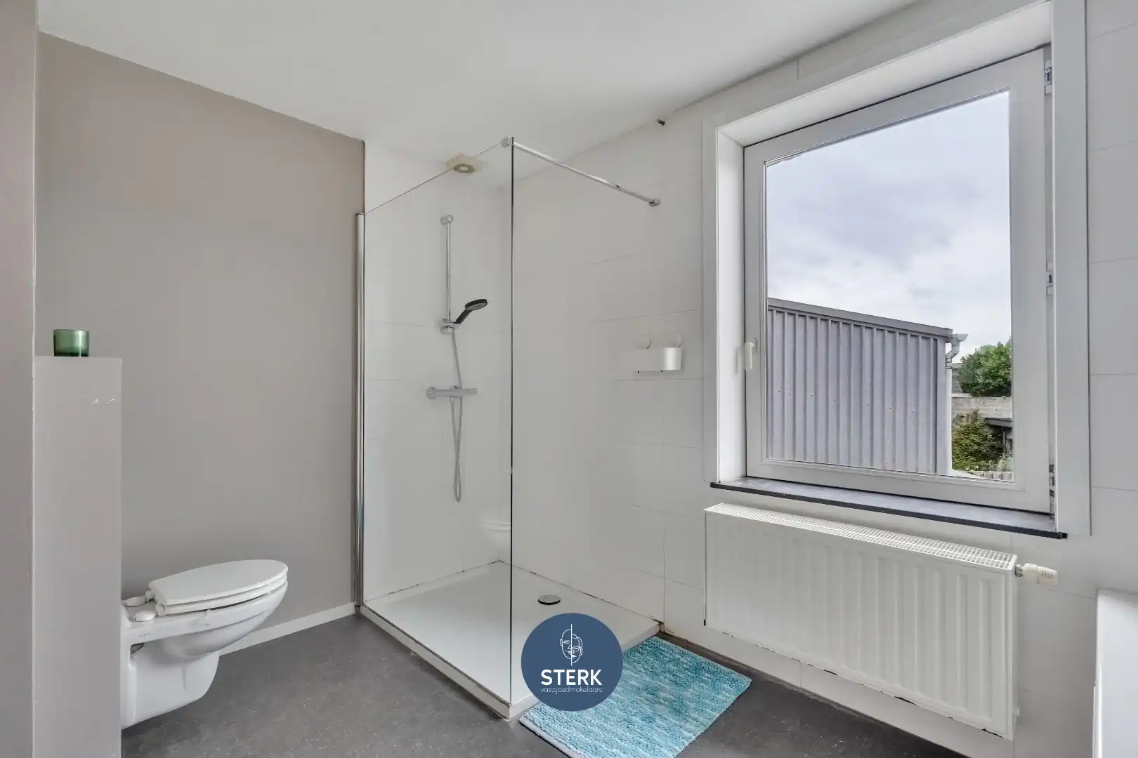 GEZINSWONING MET 2 RUIME SLPKS EN TUIN IN HARTJE KOTEM !  foto 14