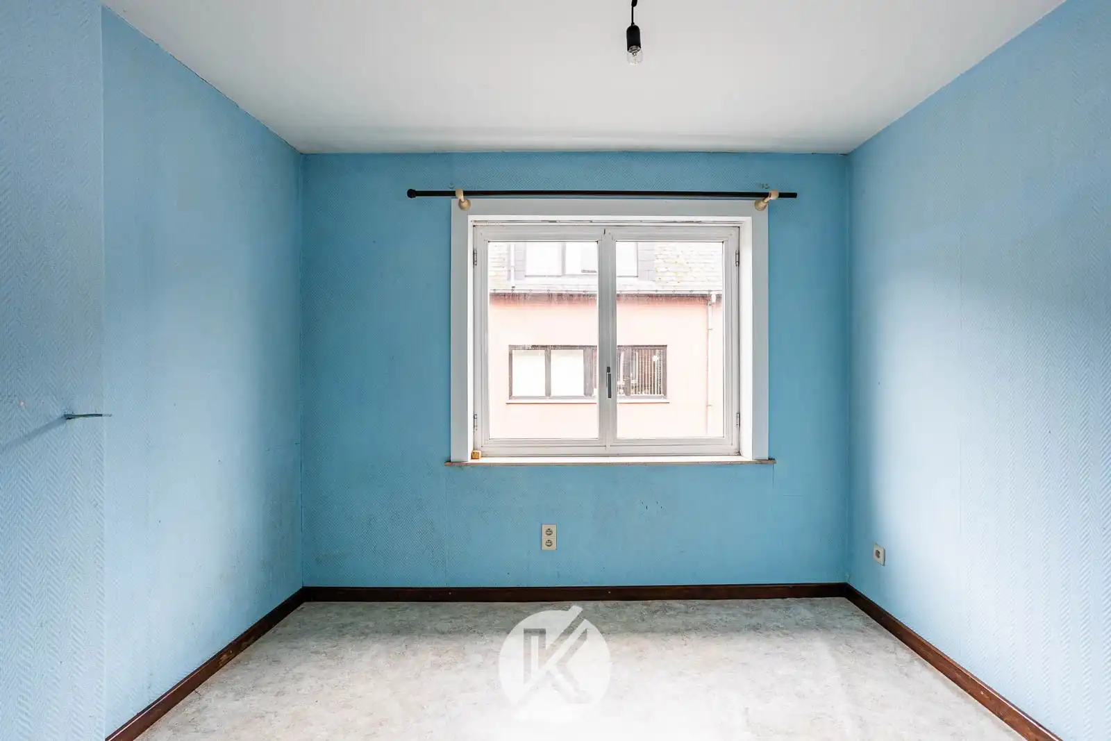 Op te knappen woning nabij centrum Herzele foto 17