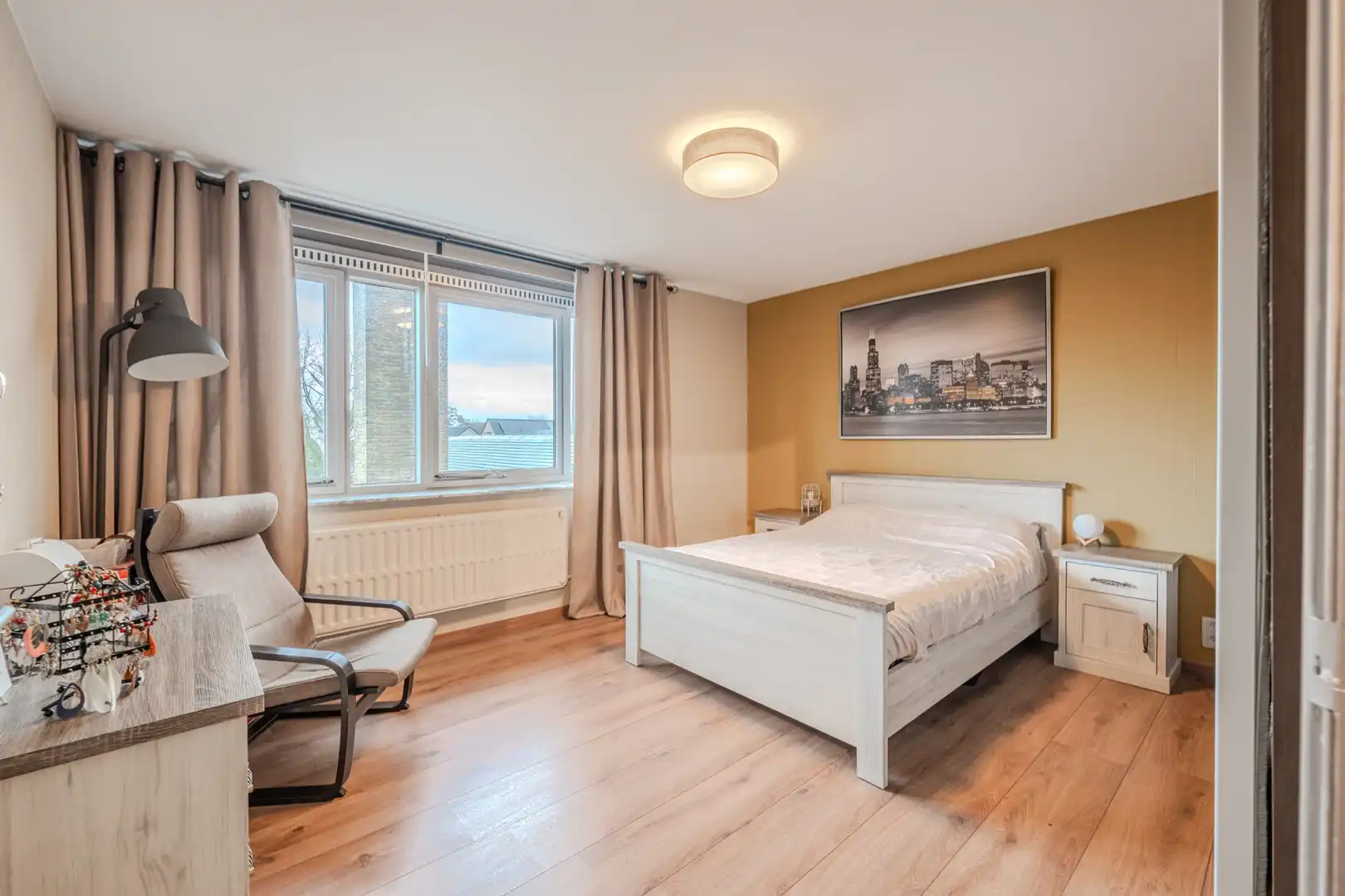 Gezinswoning met 3 slpks en garage in centrum foto 6