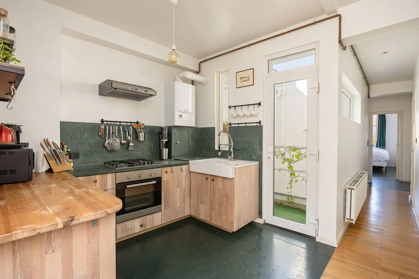 Instapklaar appartement met 1 SLK foto 11