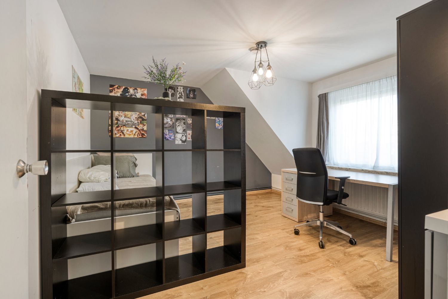 Karaktervolle gerenoveerde statige villa nabij Spuikom te koop foto 24