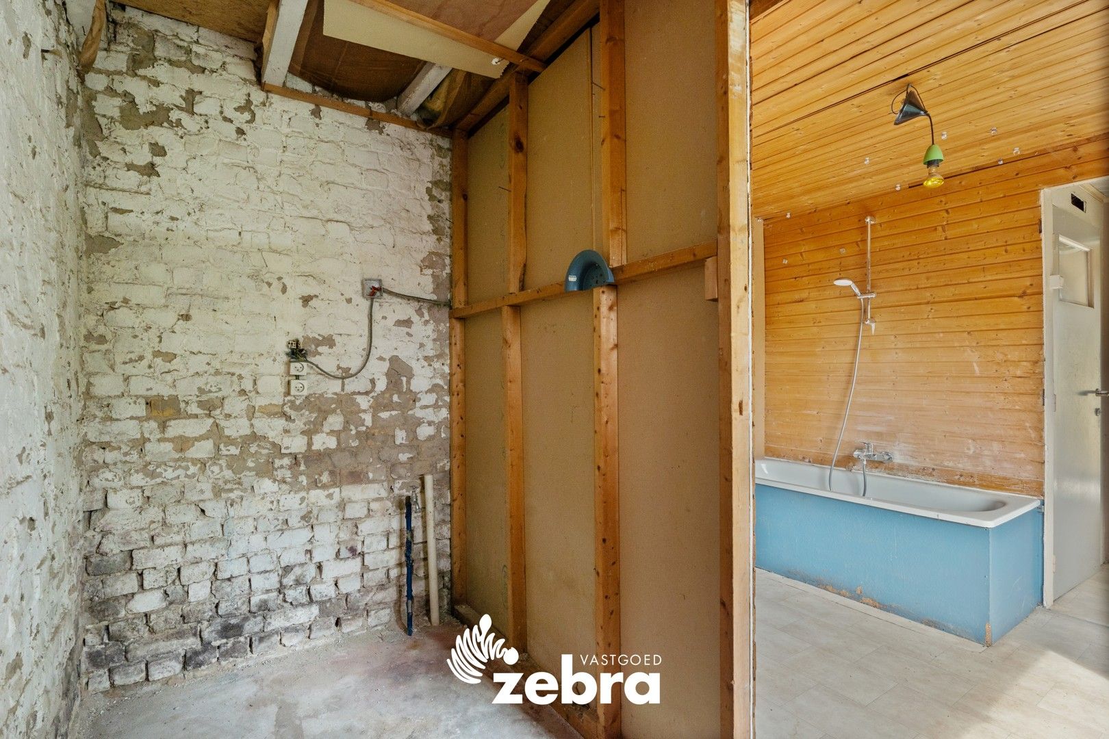 Te renoveren woning met 5 slaapkamers en veel potentieel in Sint-Michiels! foto 9