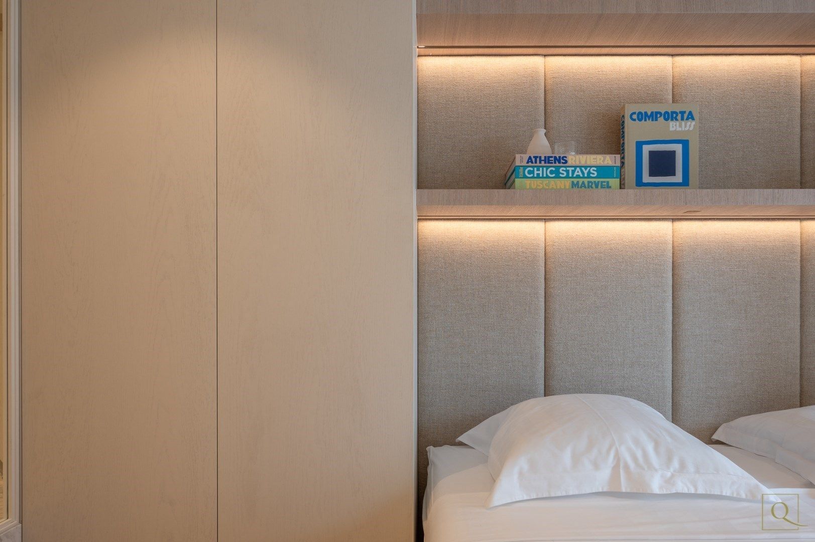 Uitzonderlijk luxueus afgewerkt appartement centraal gelegen in een rustige zijstraat van de Dumortierlaan, garagebox op het gelijkvloers. foto 24