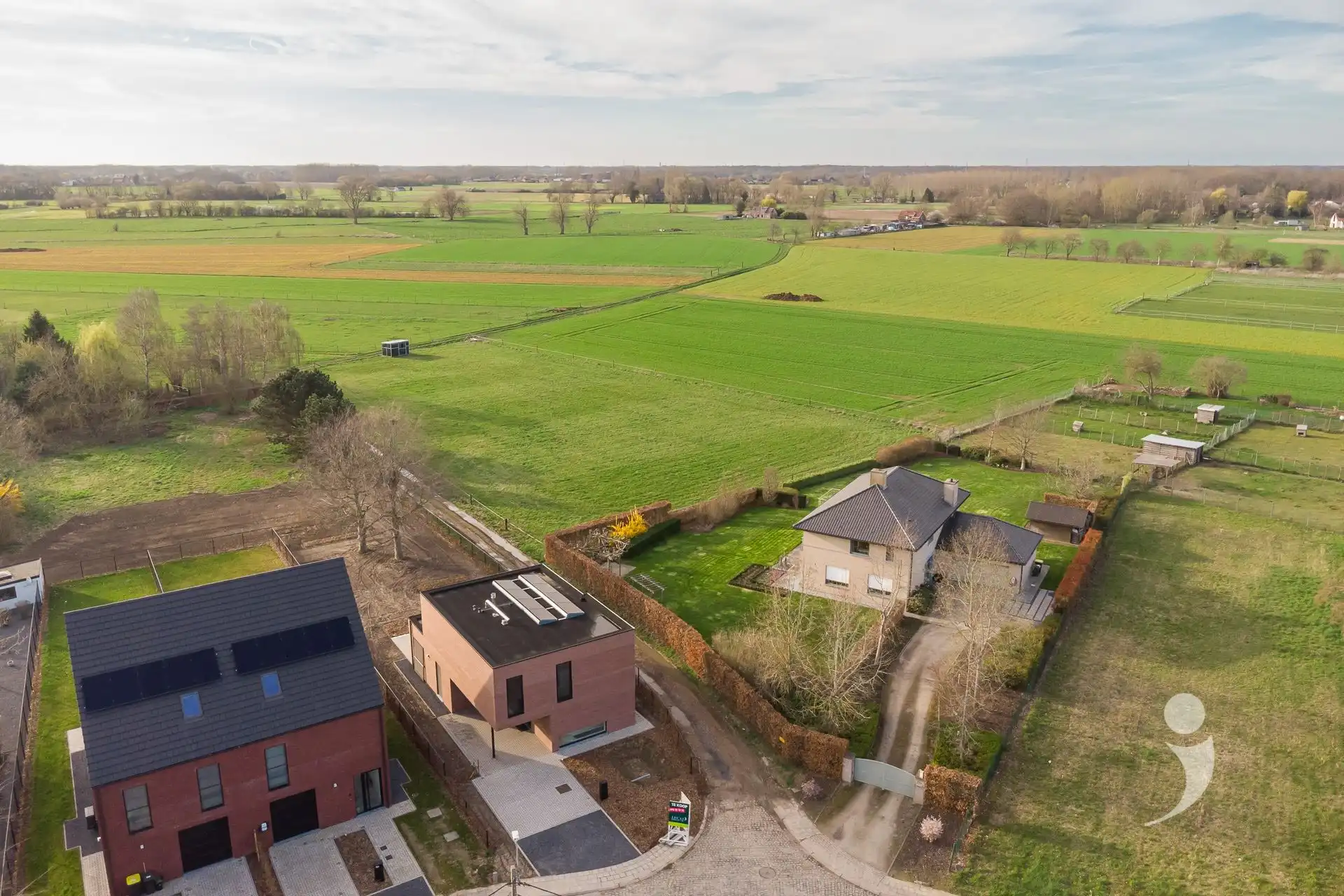 High end nieuwbouwwoning met uniek vergezicht foto 3