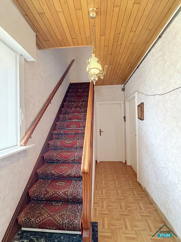 Woning met grote tuin foto 2