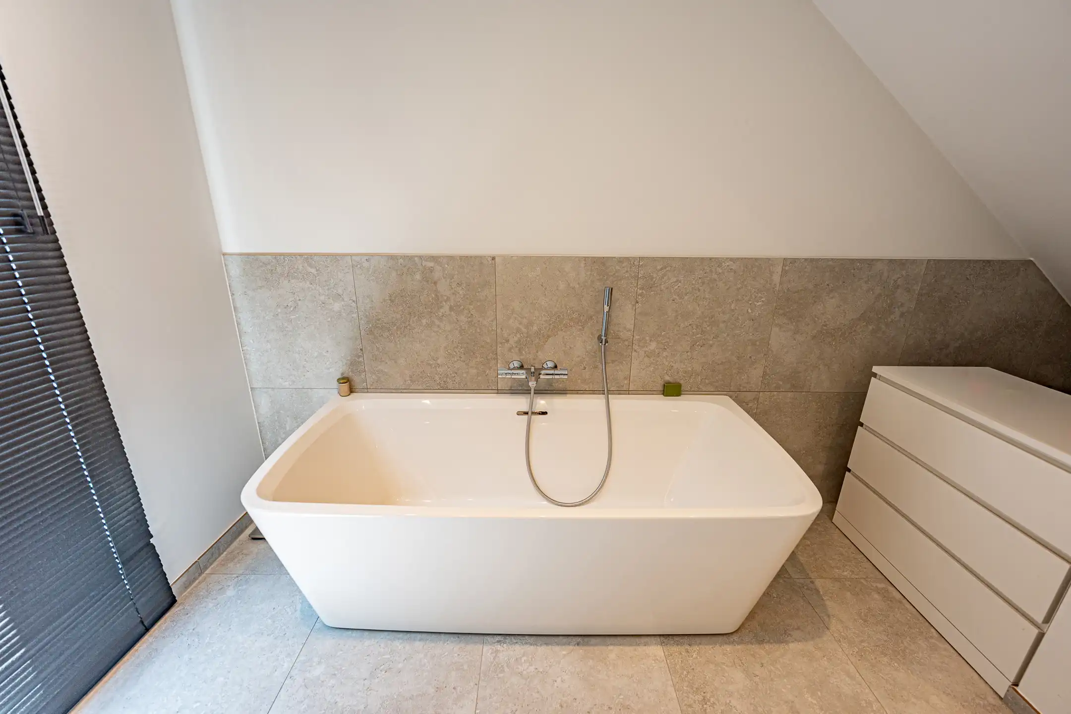 Moderne woning met 3 slaapkamers foto 19