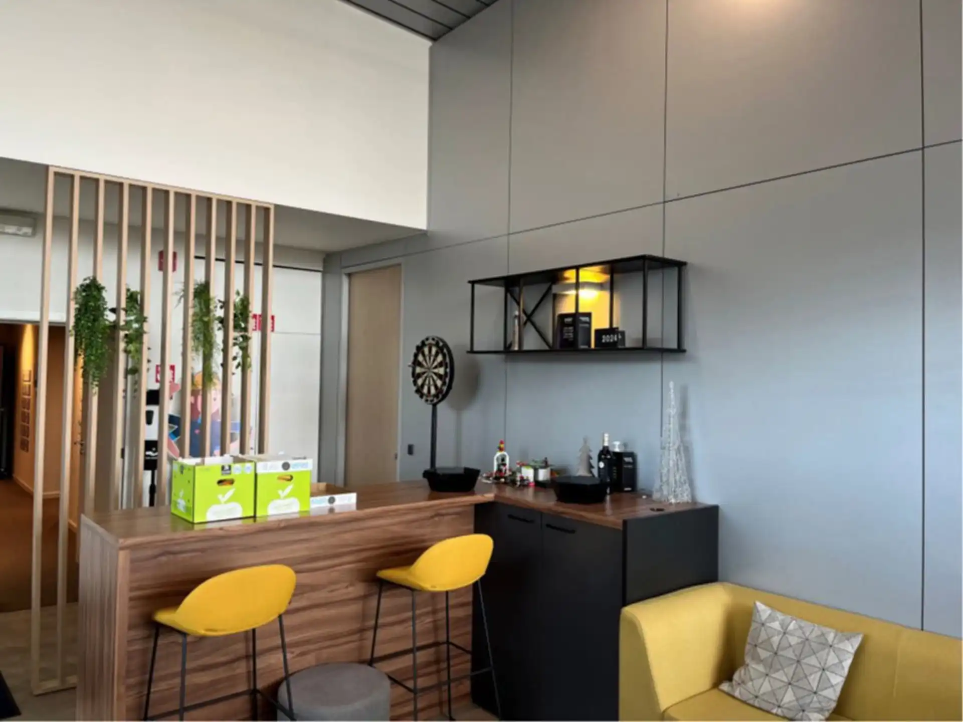 Kantoor 409m² op het glv te huur in het Axxes Business Park. foto 12