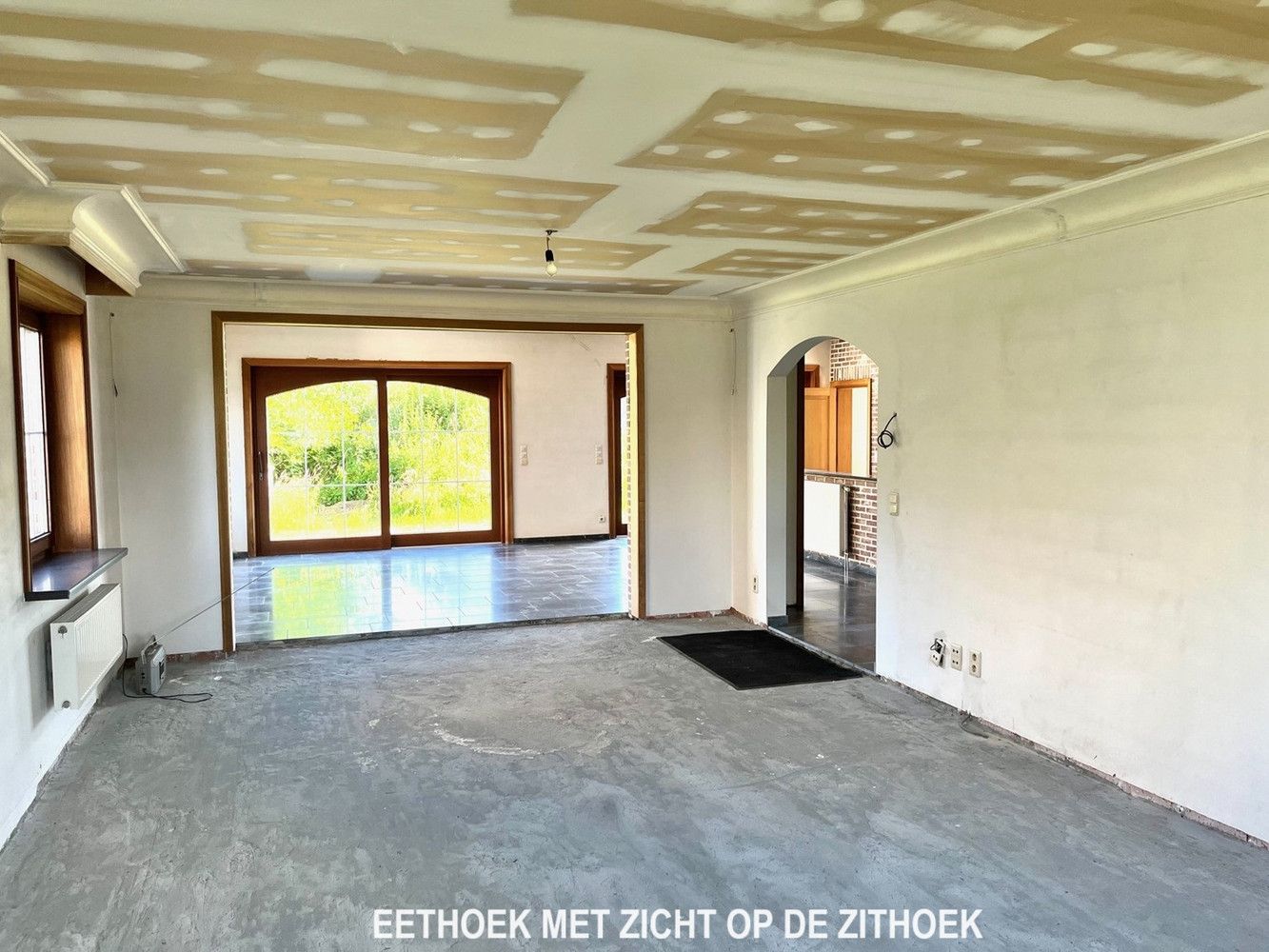 RUIME LANDELIJKE WONING (CASCO+) MET 4 SLAAPKAMERS OP EEN PERCEEL VAN 1.205 M² foto 9