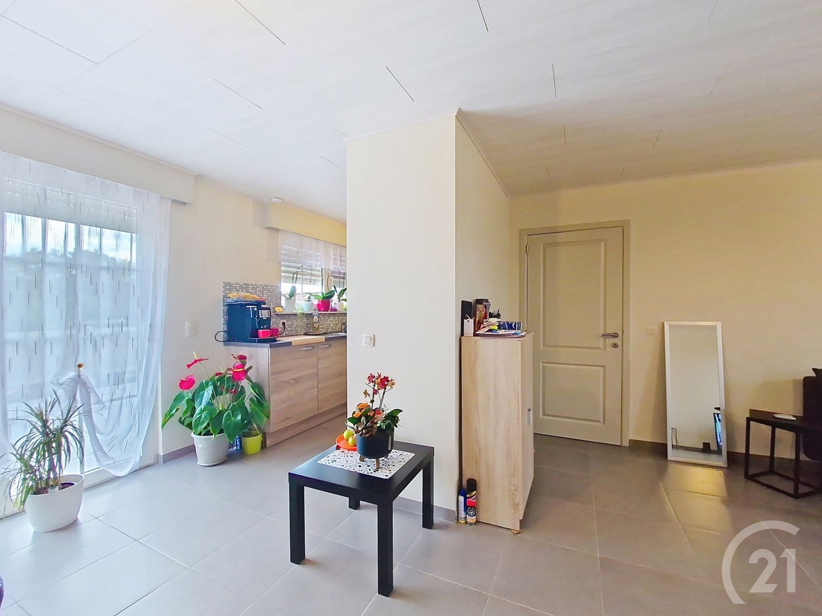 Appartement te huur! foto 5