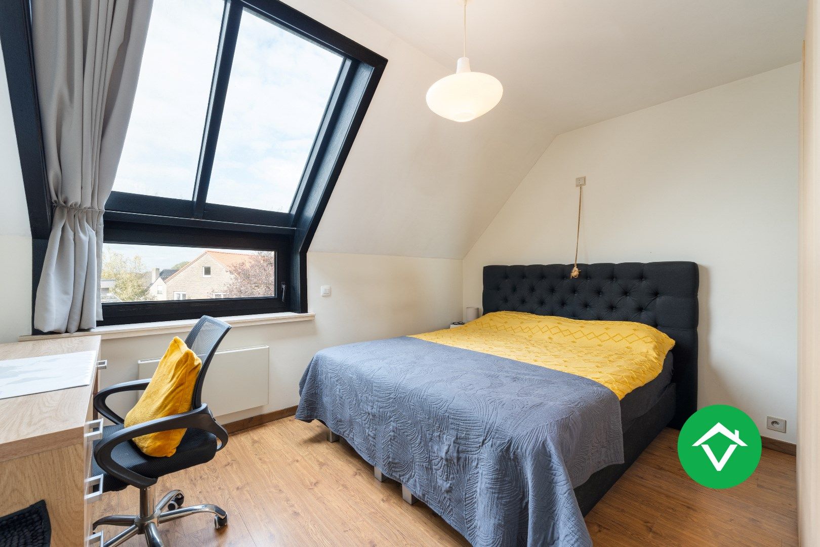 Instapklaar appartement met 3 slaapkamers en garage  foto 7