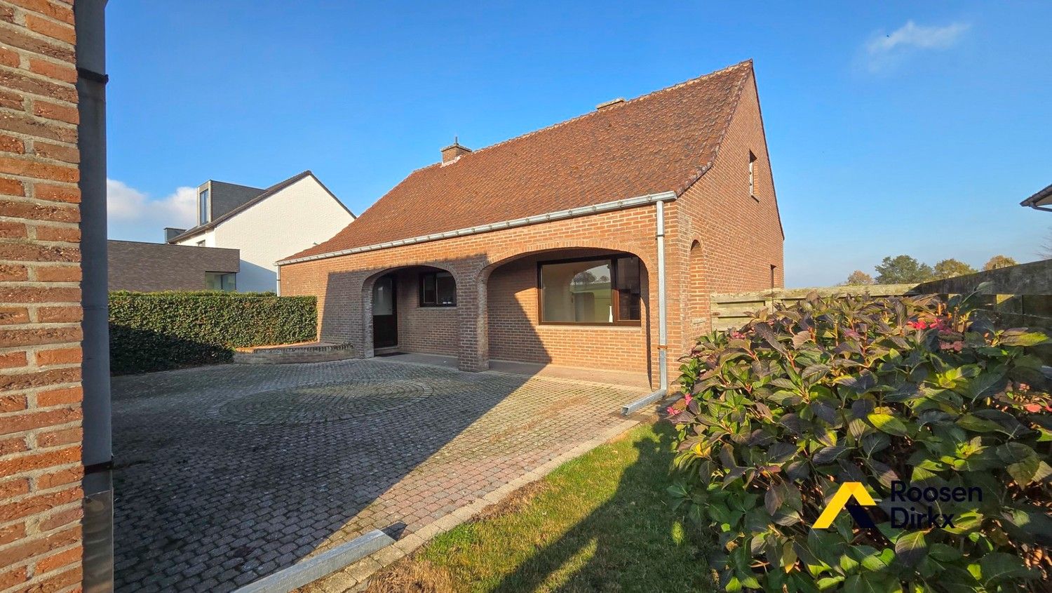 Degelijke woning met 3 slaapkamers en prachtig zicht op ±9 are! foto 32
