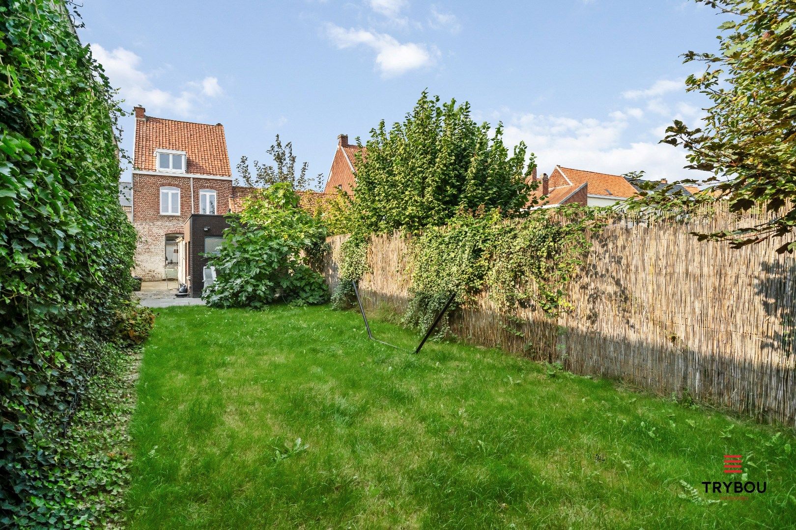 Centraal gelegen halfopen woning te Bavikhove foto 10