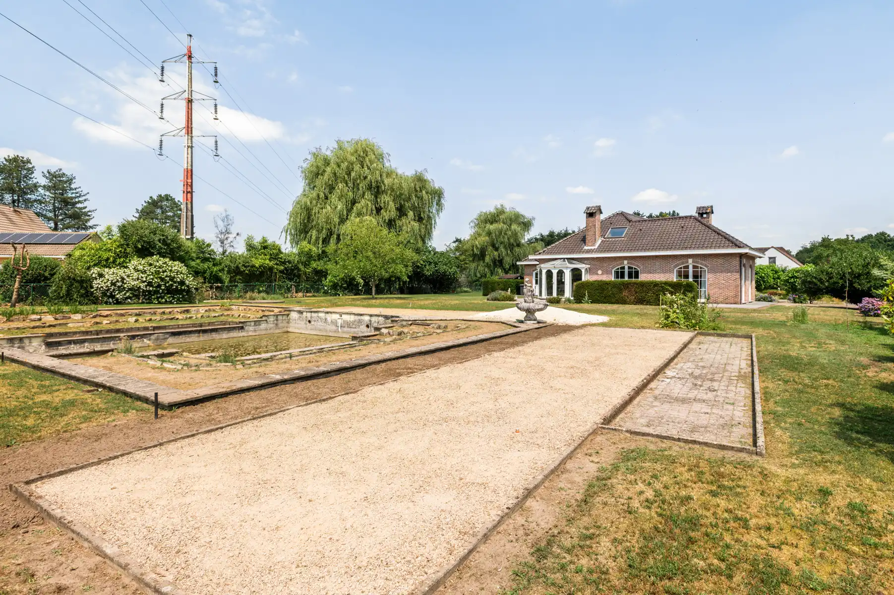 Ruime en lichtrijke laagbouwvilla op een perceel van 2664m2 foto 27