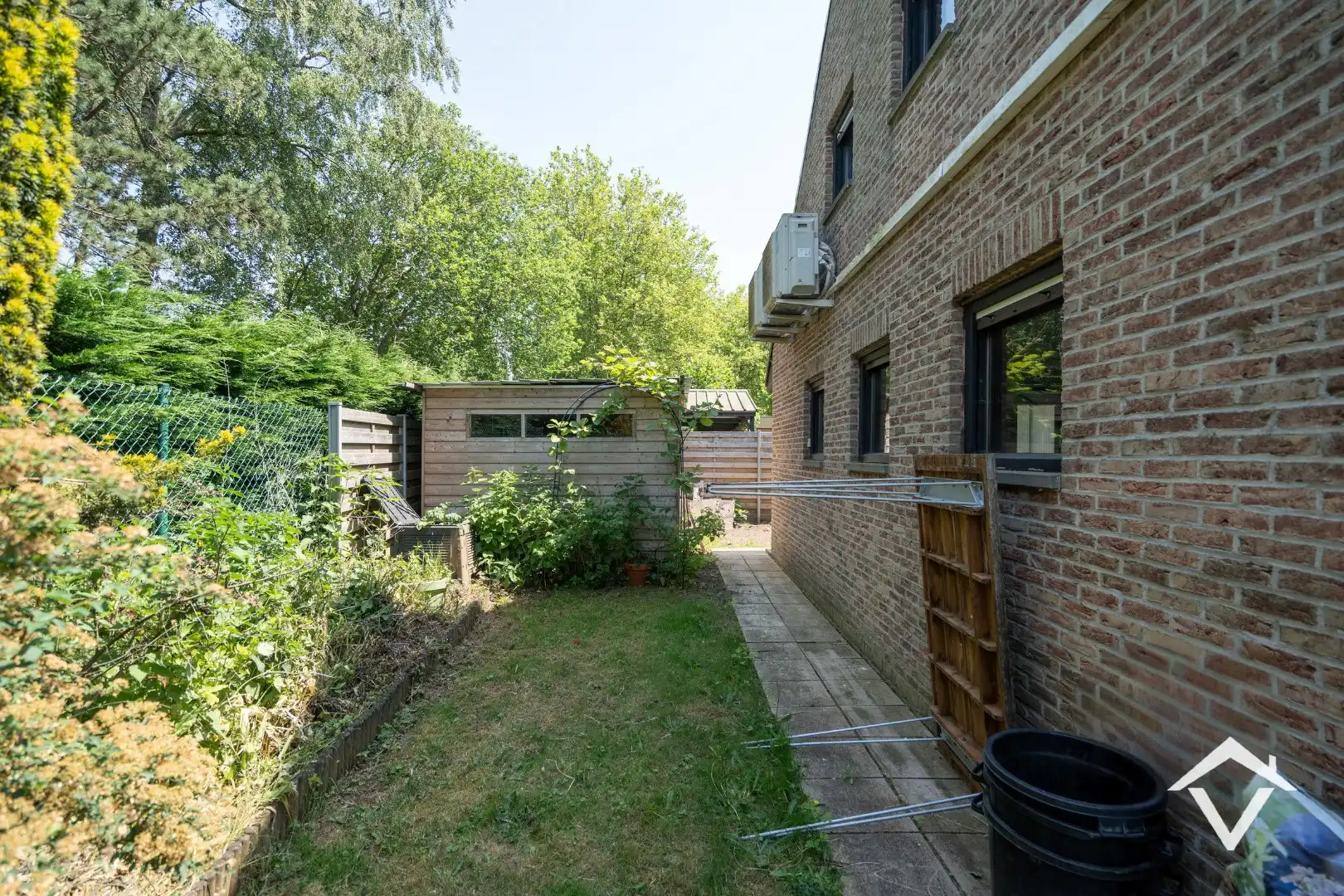 Zeer ruime en instapklare woning met veel mogelijkheden te Eernegem foto 33