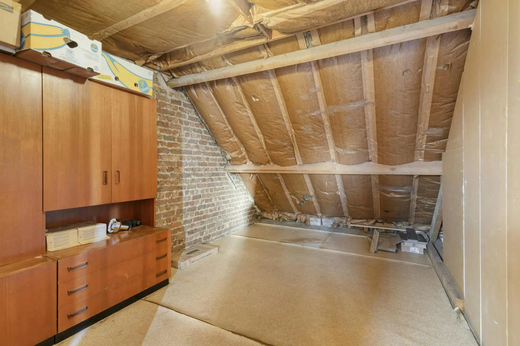 Ruime gezinswoning met 5 slaapkamers te koop in Brugge foto 14