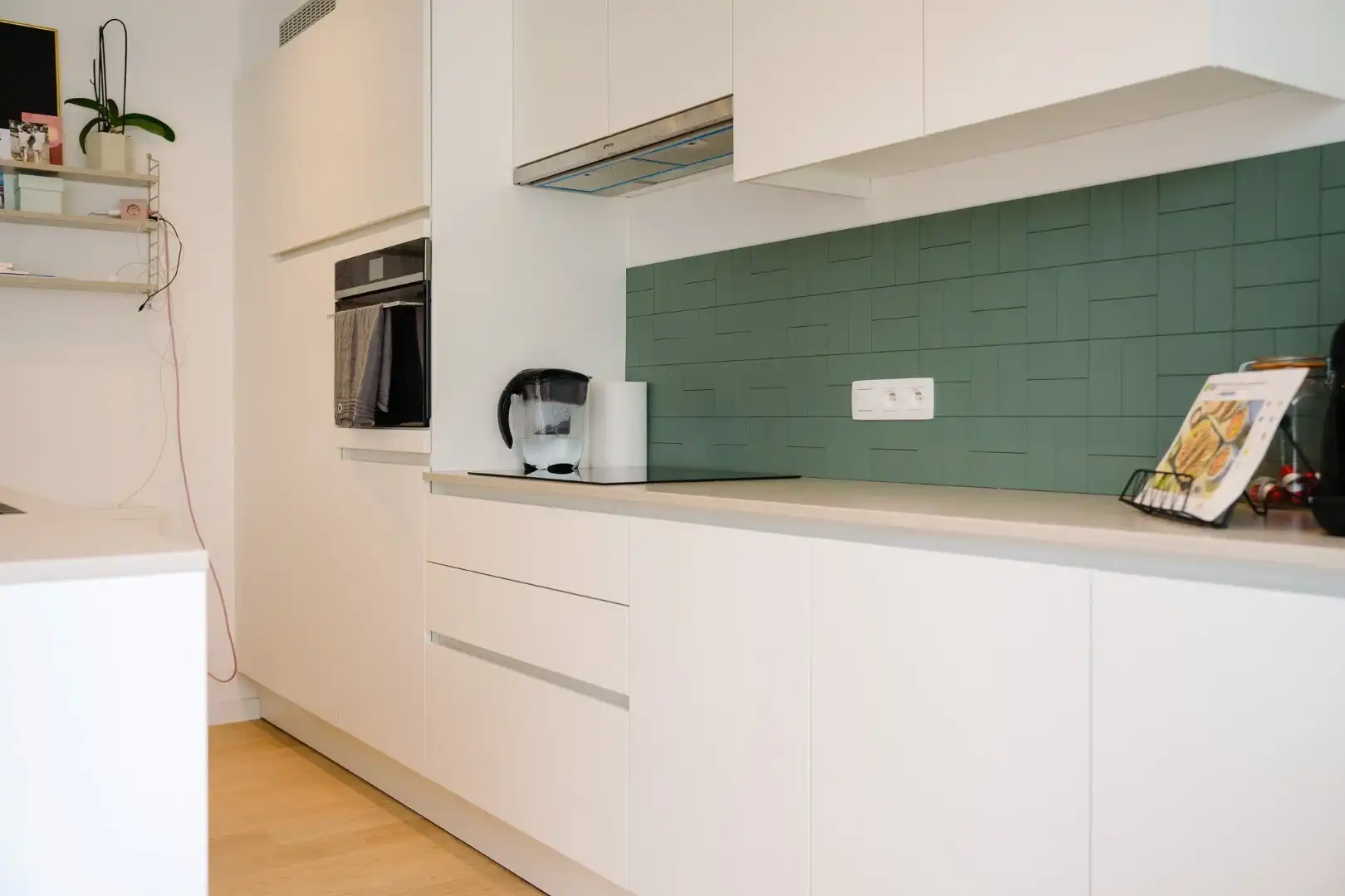 SCHITTEREND VERNIEUWD 3 SLPK APP MET TERRAS OP CENTRALE LIGGING foto 8