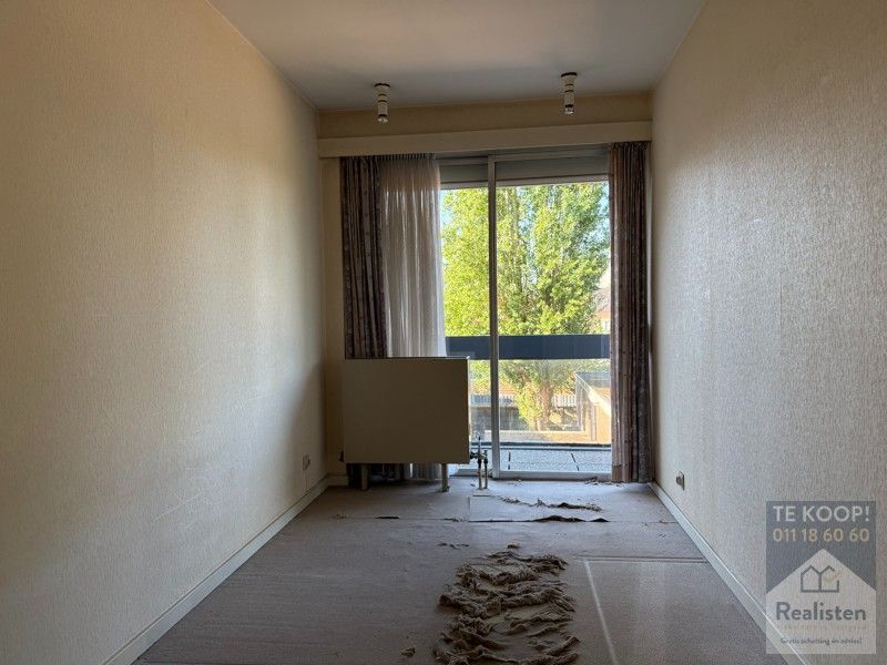 Oase in de vaart van Maastricht foto 32