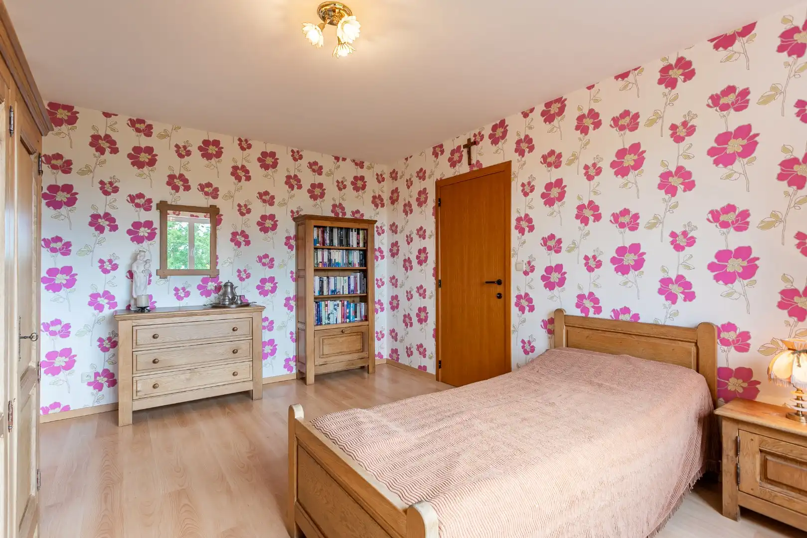 Verzorgde 3-gevelwoning met 3 slpk en tuin te Halle foto 13