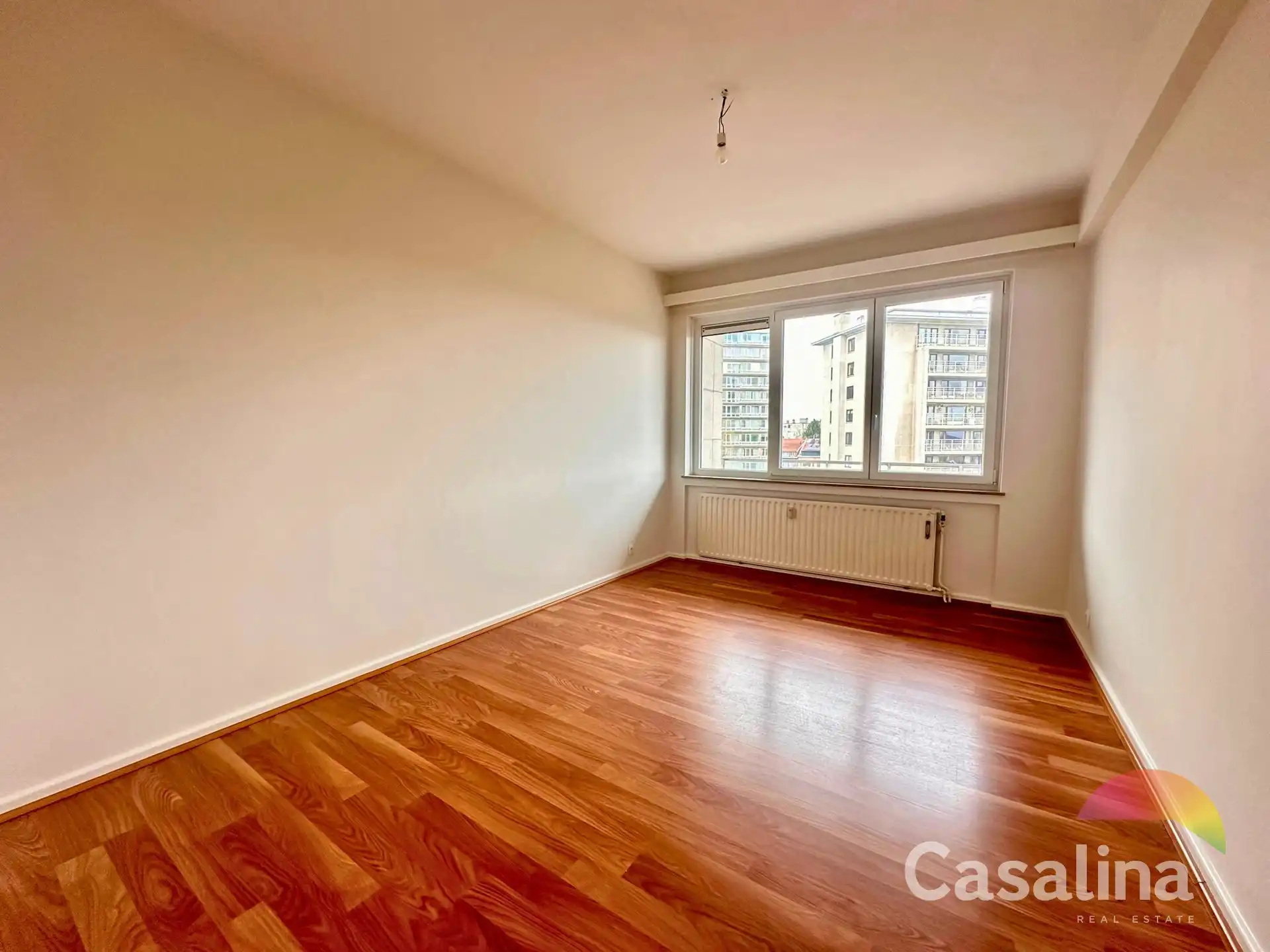 Gerenoveerd 1-slaapkamerappartement met terras foto 7