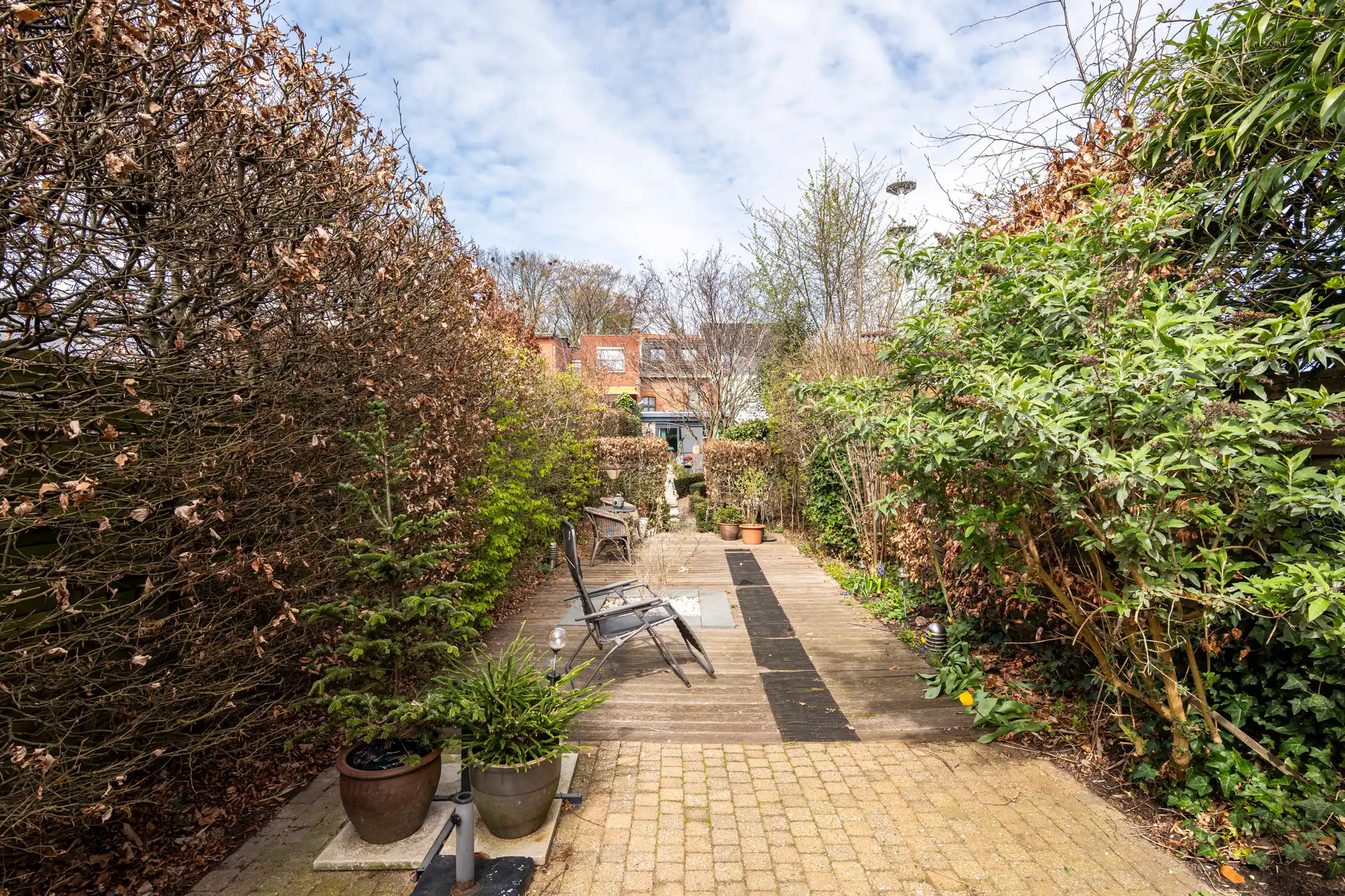 Ruime karakter woning van 220m² op 320m² grond. foto 16