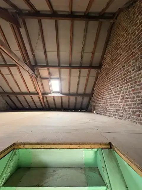 Te renoveren halfopen bebouwing op een rustige locatie in centrum Ruiselede foto 15