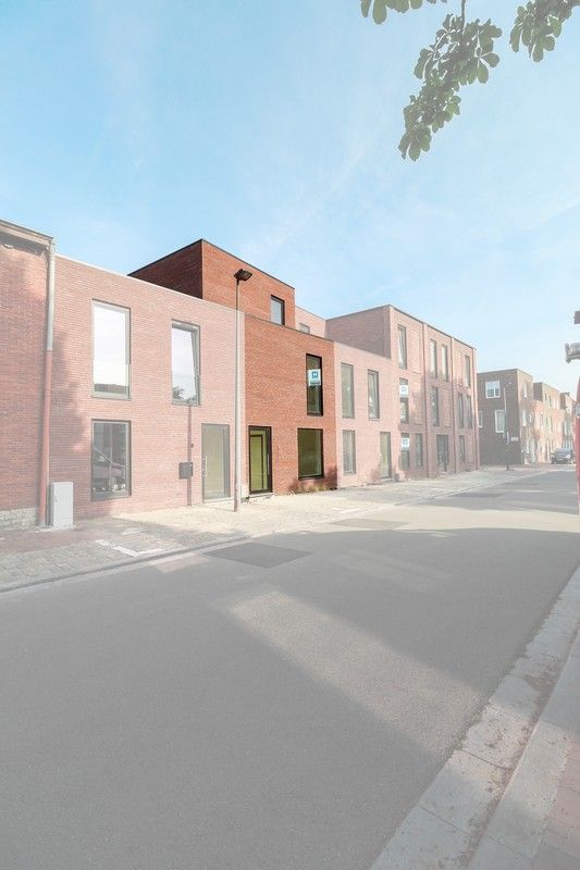 Hectaar bouwt 3 nieuwbouwwoningen nabij centrum Kortrijk foto 3