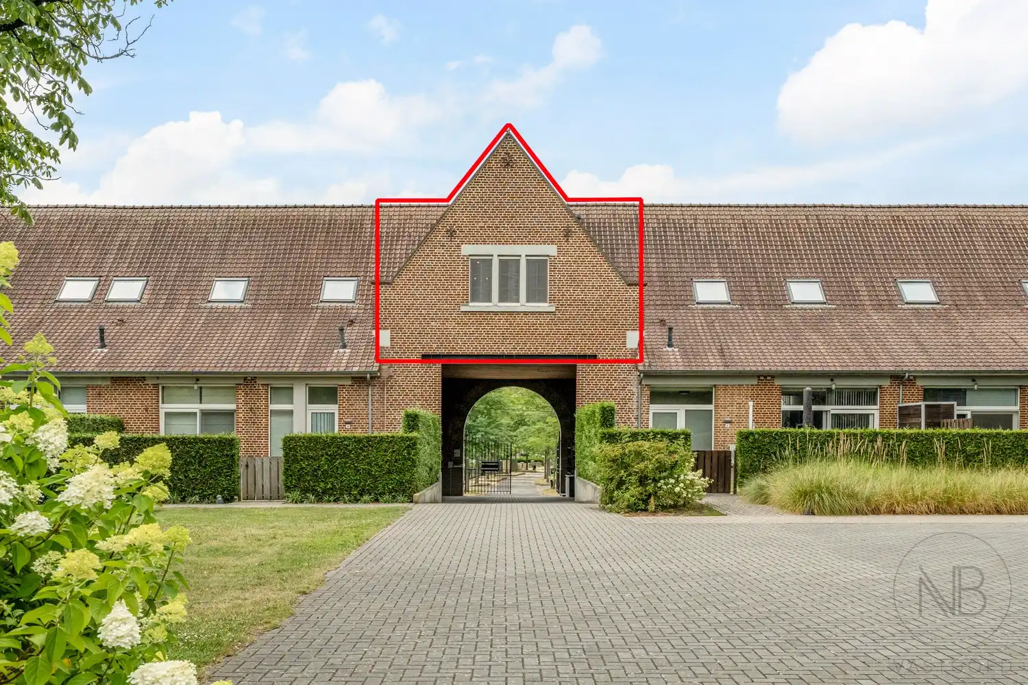 Stijlvol appartement te koop in het Sint-Janspark, Genk foto 3
