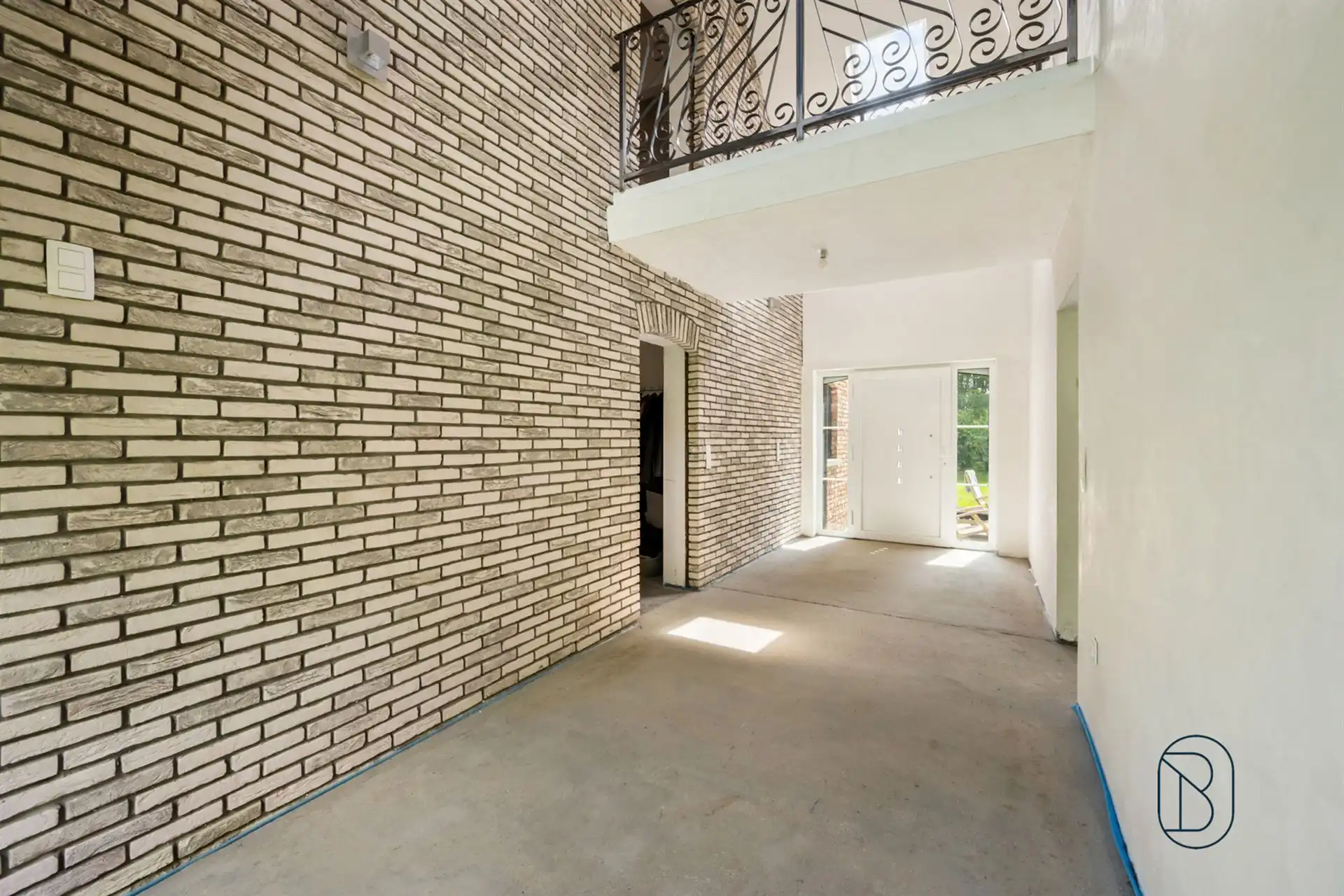 Uitzonderlijke af te werken villa woning op 5.600 m² foto 12