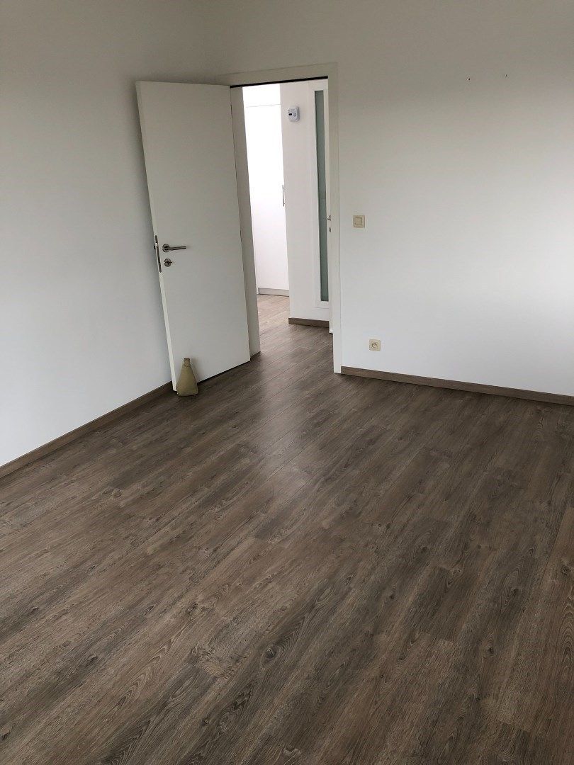 Goed gelegen, energiezuinig 3 slaapkamer-appartement met terras  foto 6