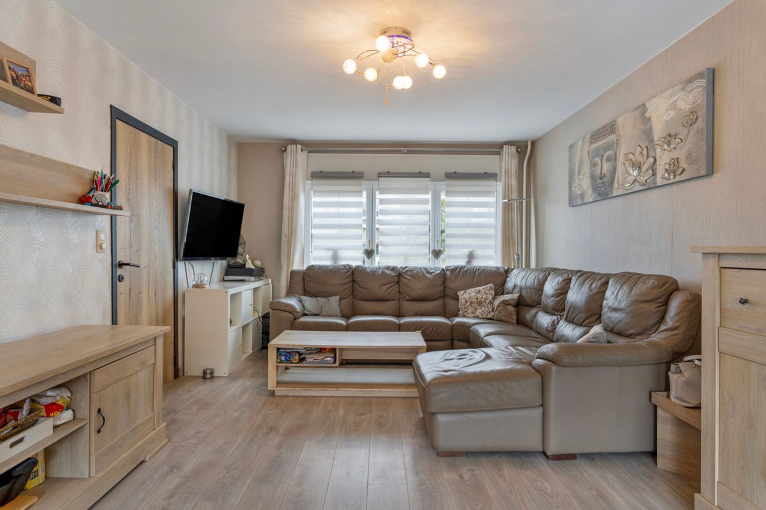 immo DAVID stelt voor: 3-gevel woning foto 3
