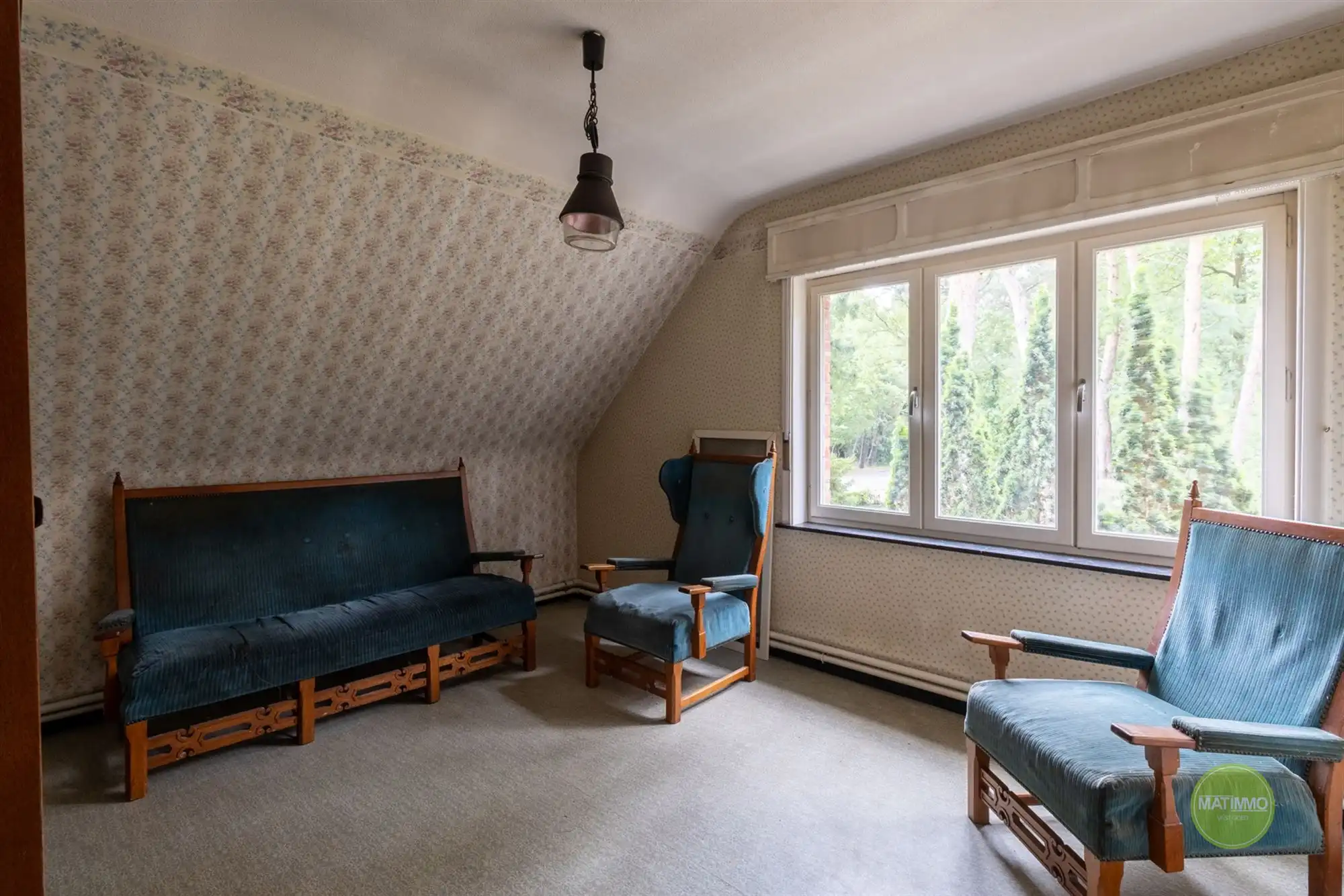 Vrijstaande woning op royaal perceel met bos in Mol-Sluis foto 13