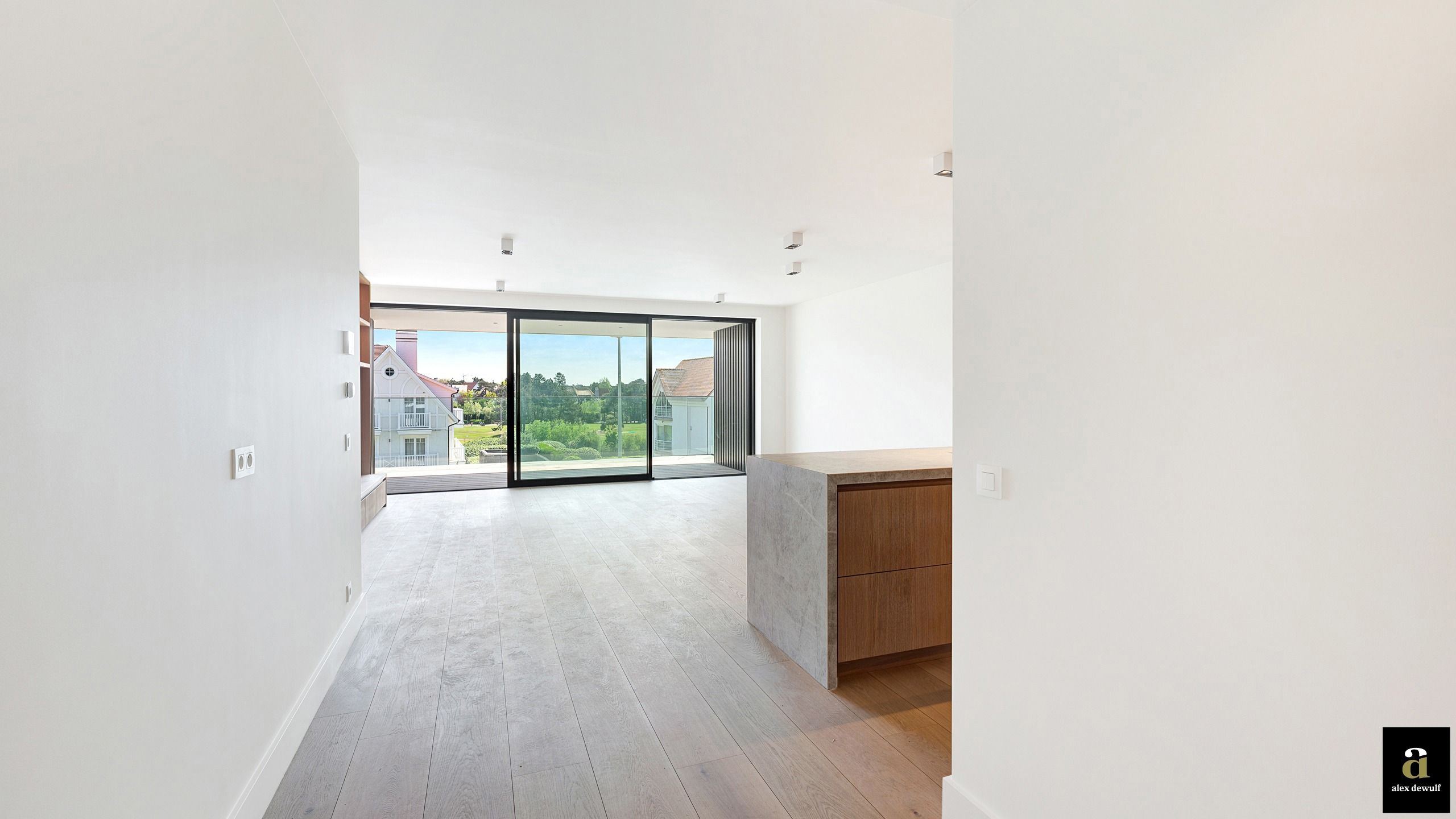 Stijlvol 2-slaapkamerappartement nieuwbouw met zonneterras en zeezicht – Ocean Drive [Kustlaan - Zoute]. foto 6