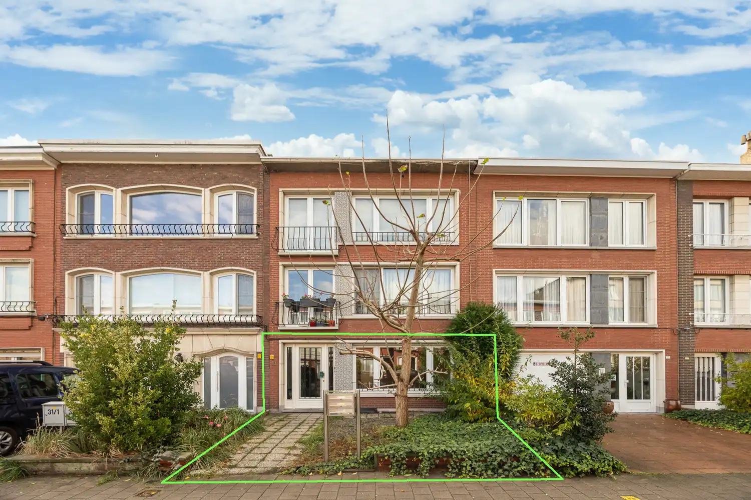 Modern gelijkvloersapp met charmante ZW-tuin foto {{pictureIndex}}